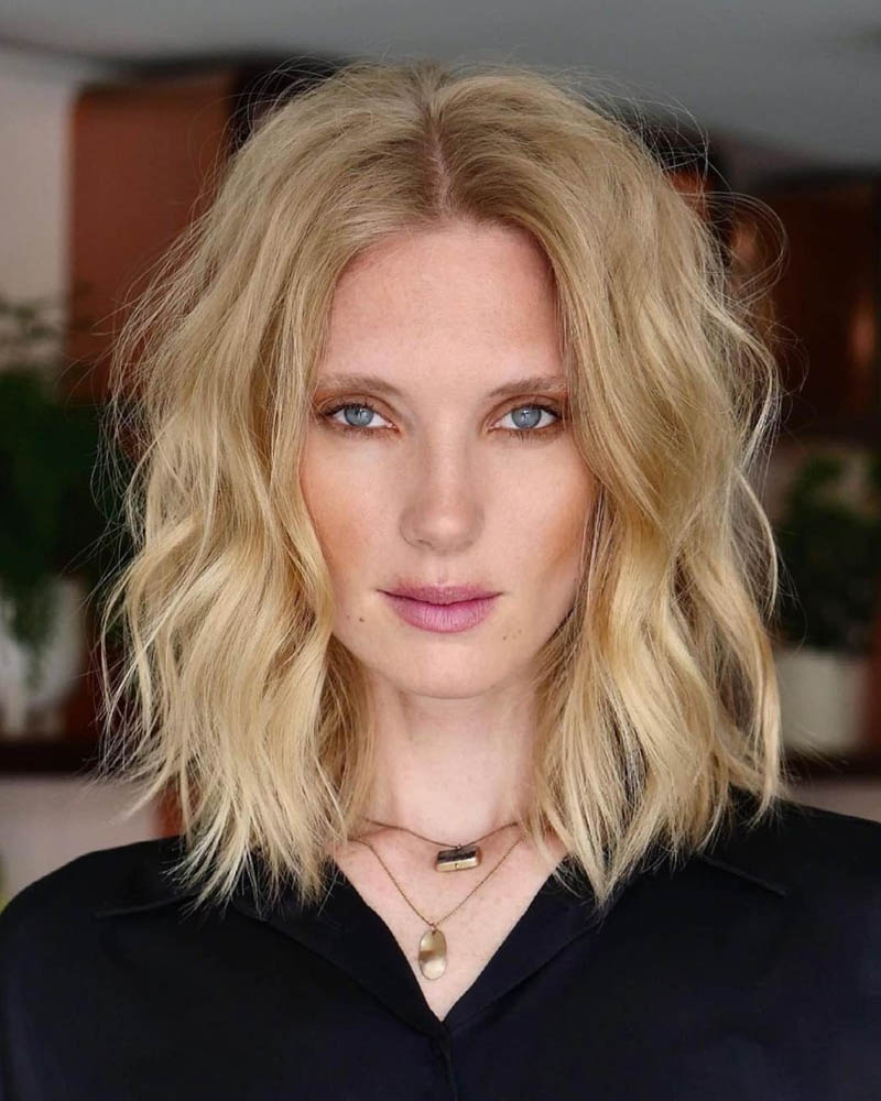 medium length hairstyles women layered shoulder length blonde hair Luxe Digital